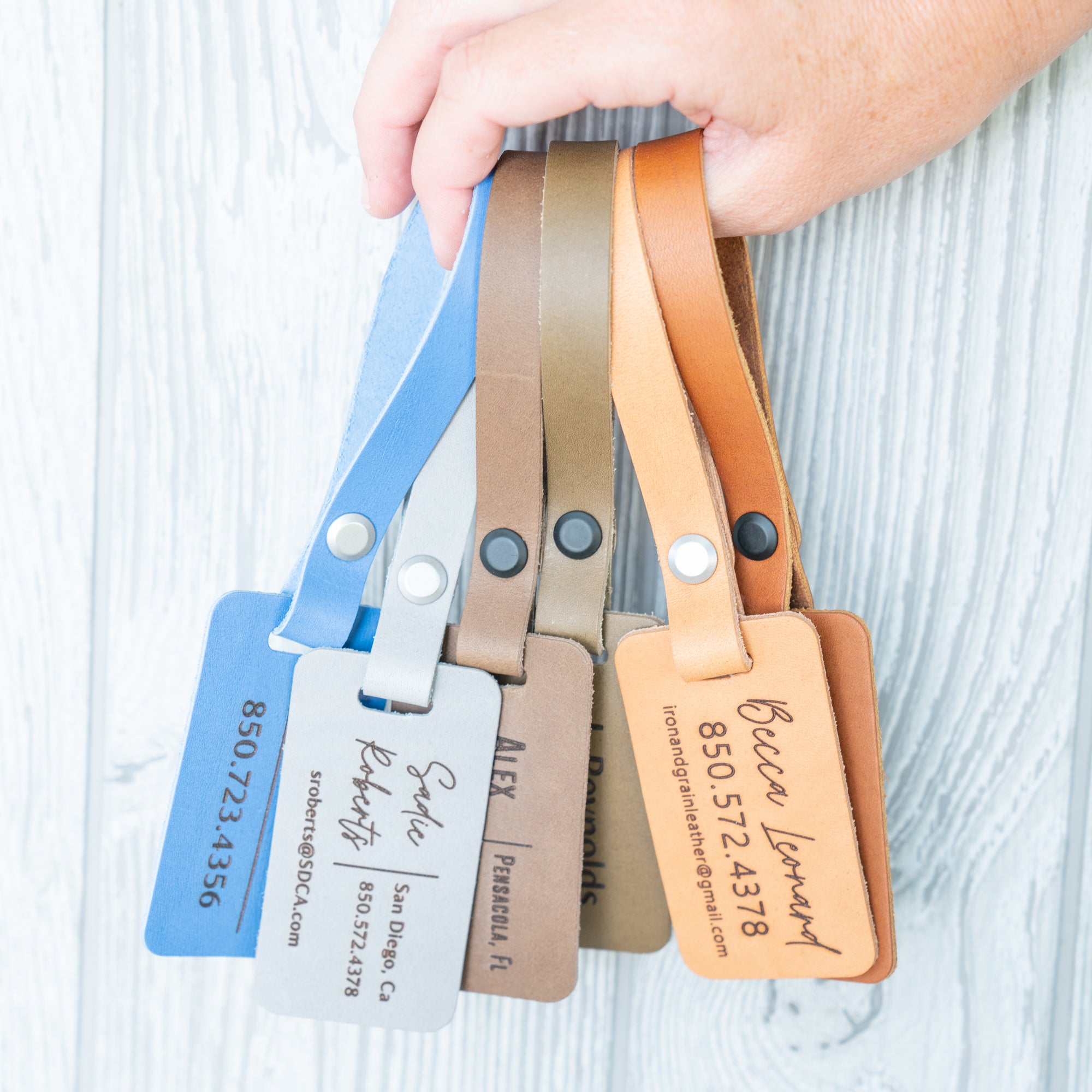 Personalized Leather Luggage Tag with Fastener