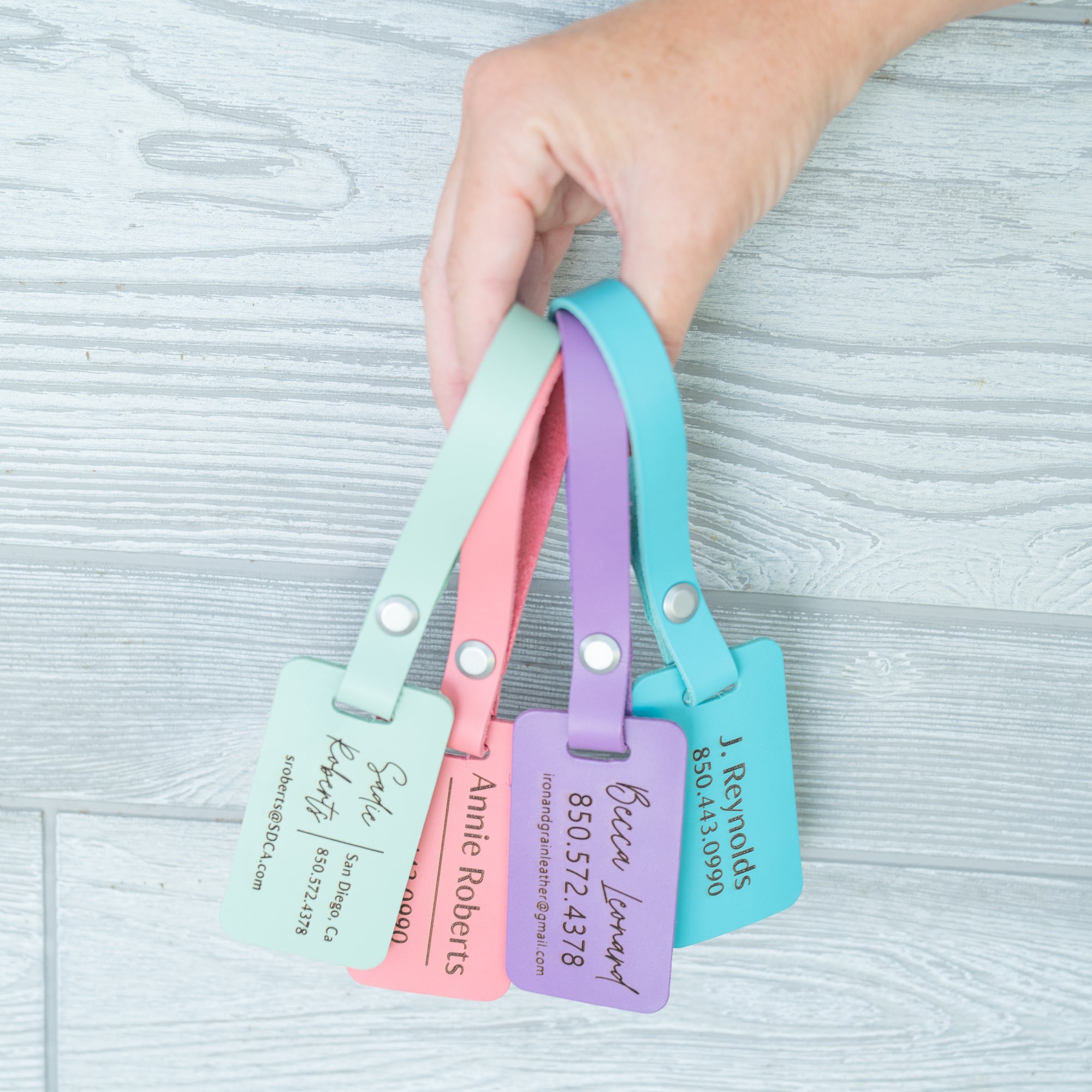 Personalized Leather Luggage Tag with Fastener