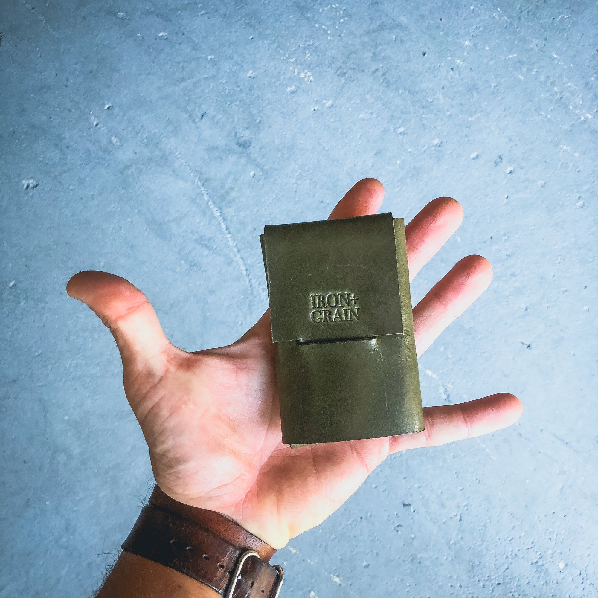 The Ulysses - 'Stitchless' Mens Leather Wallet
